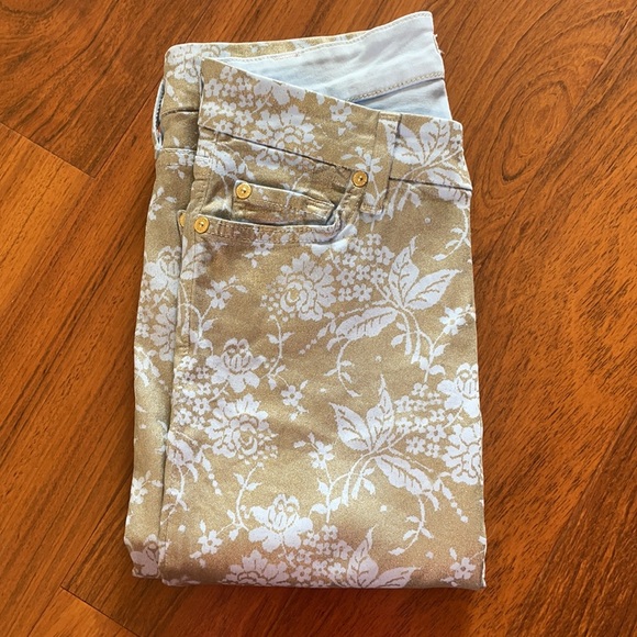 Floral Jeans - Picture 2 of 2